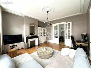 Maison 8 pièces 148 m²