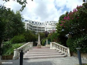 Quartier Mairie – 4 pièces lumineux et au calme  balcon  parkings