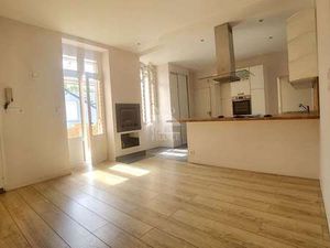 Location Appartement 3 pièces à Angers (49000) : à louer 3 pièces / 85m² Angers