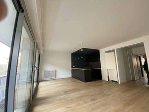 Location Appartement 4 pièces à Nantes (44000) : à louer 4 pièces / 89m² Nantes