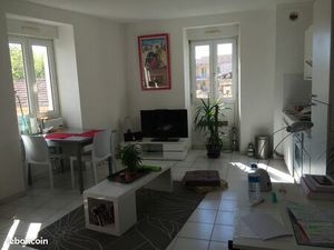 Jean Jaurès au calme Grand F2