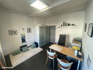 A louer local paramedical