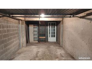 Garage à louer