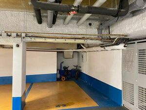 Location place de parking sécurisée – Suresnes / Puteaux – 95/mois – Particulier