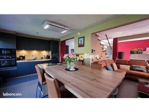 Maison 7 pièces 163 m²