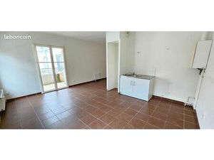 Studio 1 pièce 31 m²