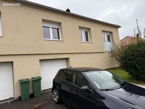A louer belle maison de 85 m2 plein pied garage +jardin