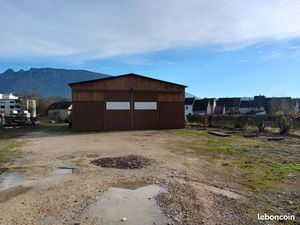 Location atelier yenne