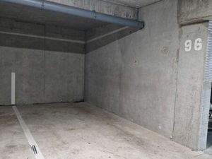 Place de parking couvert sécurisée – Vertou – Terminus Busway