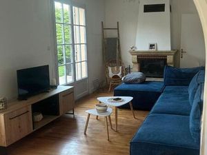 Location maison 120 m2 à Communay