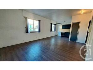 Appartement Studio à louer - 1 pièce - 33 24 m2 - Juan Les Pins - 06 - PROVENCE-ALPES-COTE