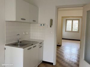 T1 33 m2 centre montbrison