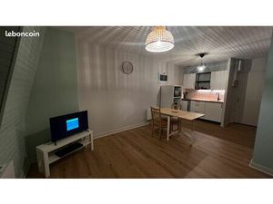 Studio meublé calme & lumineux de 28 M² avec cuisine toute équipée - Dispo au 01 Janvier