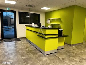 Local 480 m² TONNAY CHARENTE