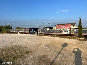 Bail céder grand parc vente automobile proche de Montpellier