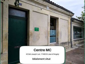 Bureau 15 m² – Centre professionnel avec salle d’attente & cuisine