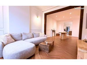 Maison 8 pièces 201 m²