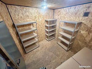 Box/Stockage/Cave_Location_VOIRON_Place de la République