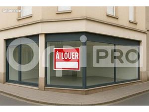 Local commercial 180 m²