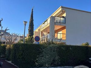 Appartement Studio à louer - 1 pièce - 18 80 m2 - La Valette Du Var - 83 - PROVENCE-ALPES-