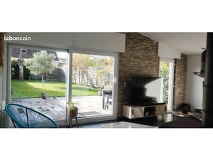 Superbe maison de plain pied avec jardin et garage proche de toute comité