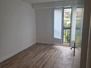 Location de BUREAU dans un cabinet médical-paramédical à ANTONY