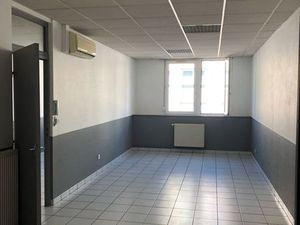 Centre Firminy Bureau idéal profession libérale de