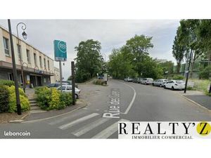 Local commercial 94 m²