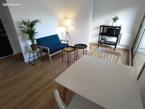 T2 très lumineux avec parking privatif secteur Palais des Arts à Vannes