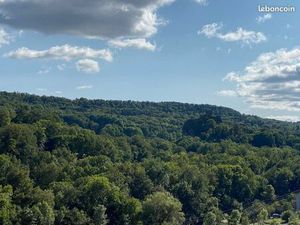 Terrain 1935m2 - Belle vue sur la forteresse de Ceyssac