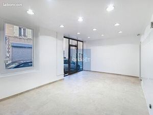 Local commercial 55 m² FONTENAY EN PARISIS