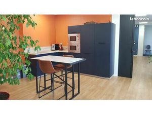 290 m² de bureaux prêts à l’emploi – Aménagement haut de gamme  modulable – Lesquin A1