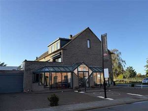 bien de commerce a. maison