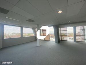 Bureaux 515 m²