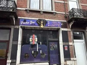 REZ COMMERCIAL A LOUER EN PLEIN CENTRE VILLE NAMUROIS