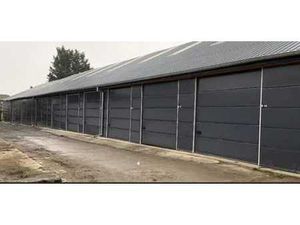 GARAGE/HANGAR DE 152M² A LOUER