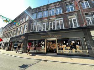 Nam Property vous présente un immeuble d'exception.