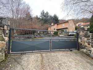 Cussac sur Loire - Charmante maison atypique Coup de cœur