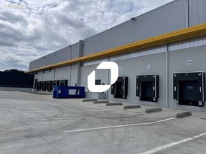 Local industriel 22 152 m²