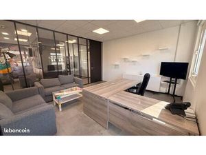 Location bureau de 25m2 à Cergy-Pontoise (Osny) + jardin terrasse 150m2 + cuisine + servic
