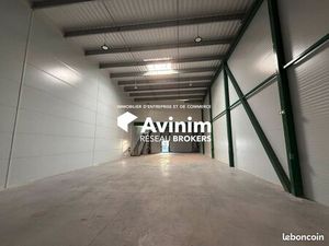 Local 315 m² Bernes-sur-Oise