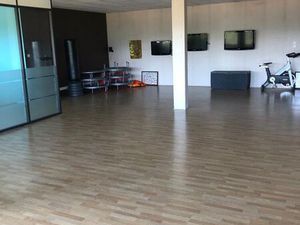 Local de 520 M2 ESPALY