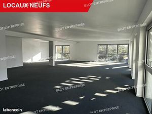 Bureaux 135 m²
