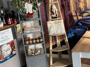 Très joli local pizzas à emporter