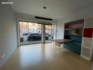 Local pro 55 m² rénové – Axe passant – Hazebrouck