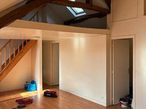 ◊ NOUVEAU : Magnifique 3 Pièces (57m²) Rénové - Espace Bureau/Mezzanine - Quartier Rémys  