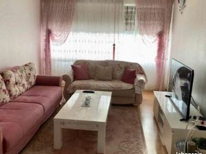 APPARTEMENT DE 3 PIÈCES DE 65 m2