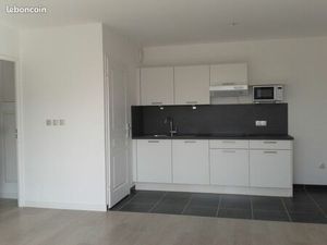 Loue appartement 2 chambres centre Wasquehal 1075 charges comprises