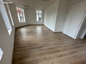 Local de 130m²  à 2 pas du métro Canteleu et Euratechnologies