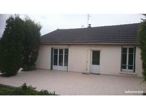 Maison Plain-pied  2 chambres  terrasse  jardin  garage  cave